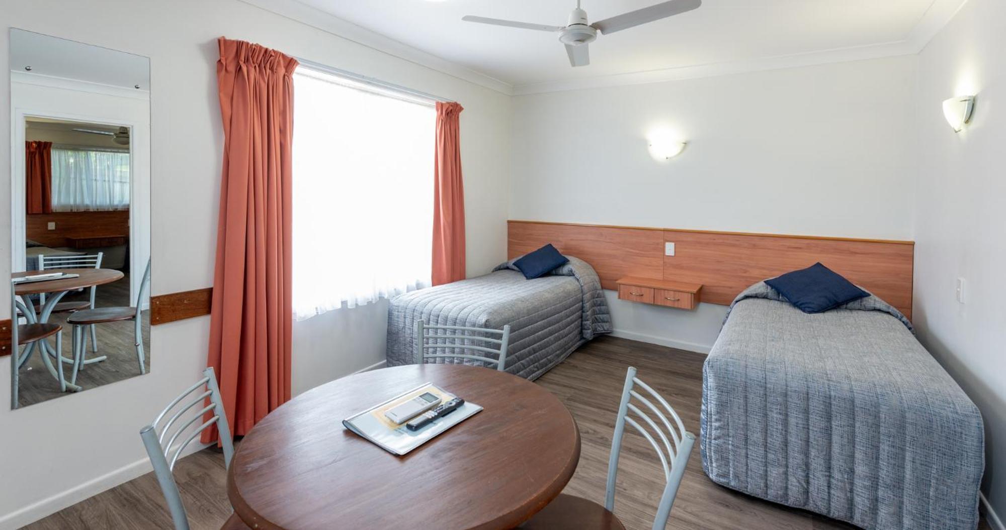 Riviera On Ruthven Motel Toowoomba Kültér fotó