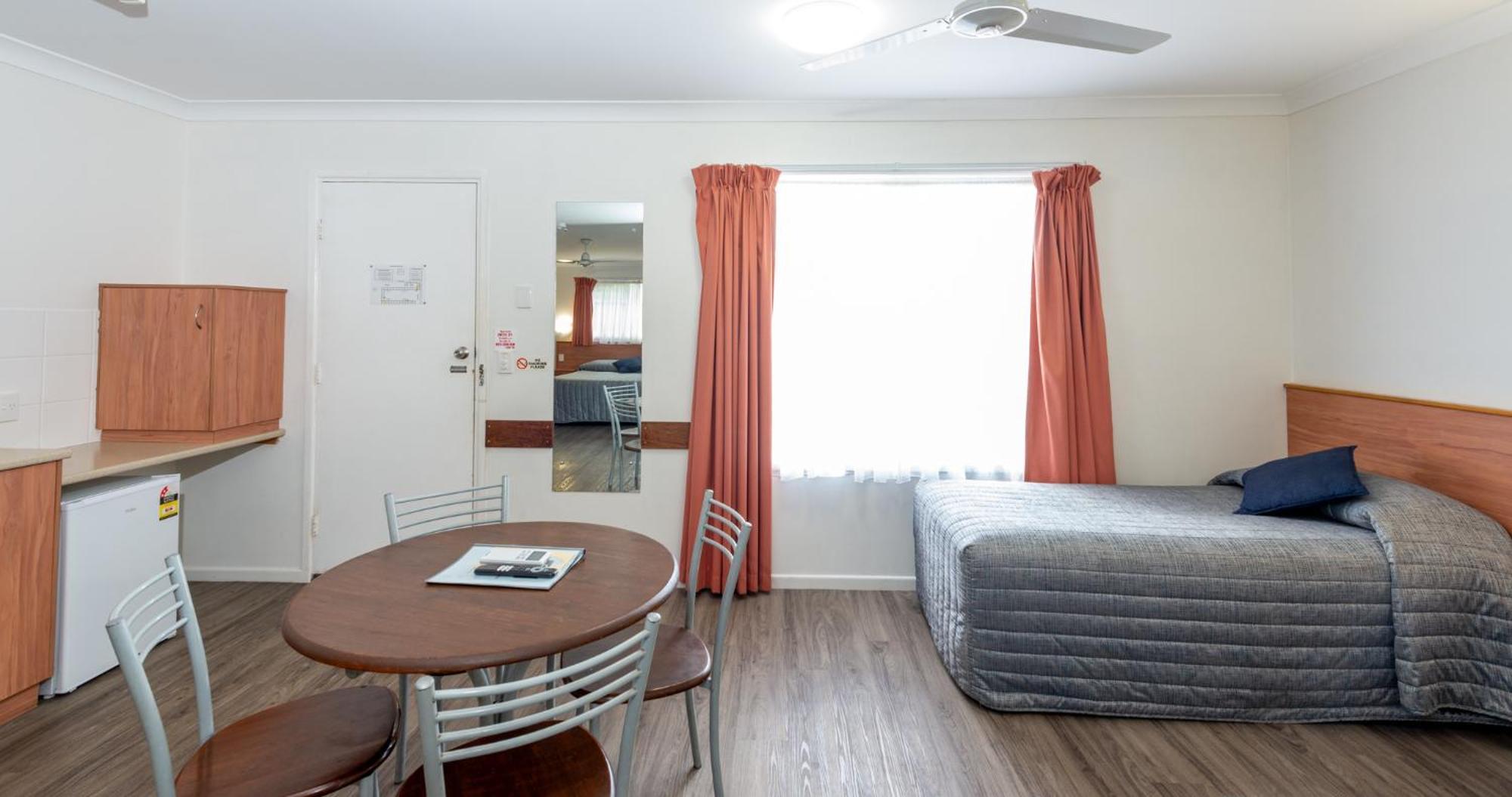 Riviera On Ruthven Motel Toowoomba Kültér fotó