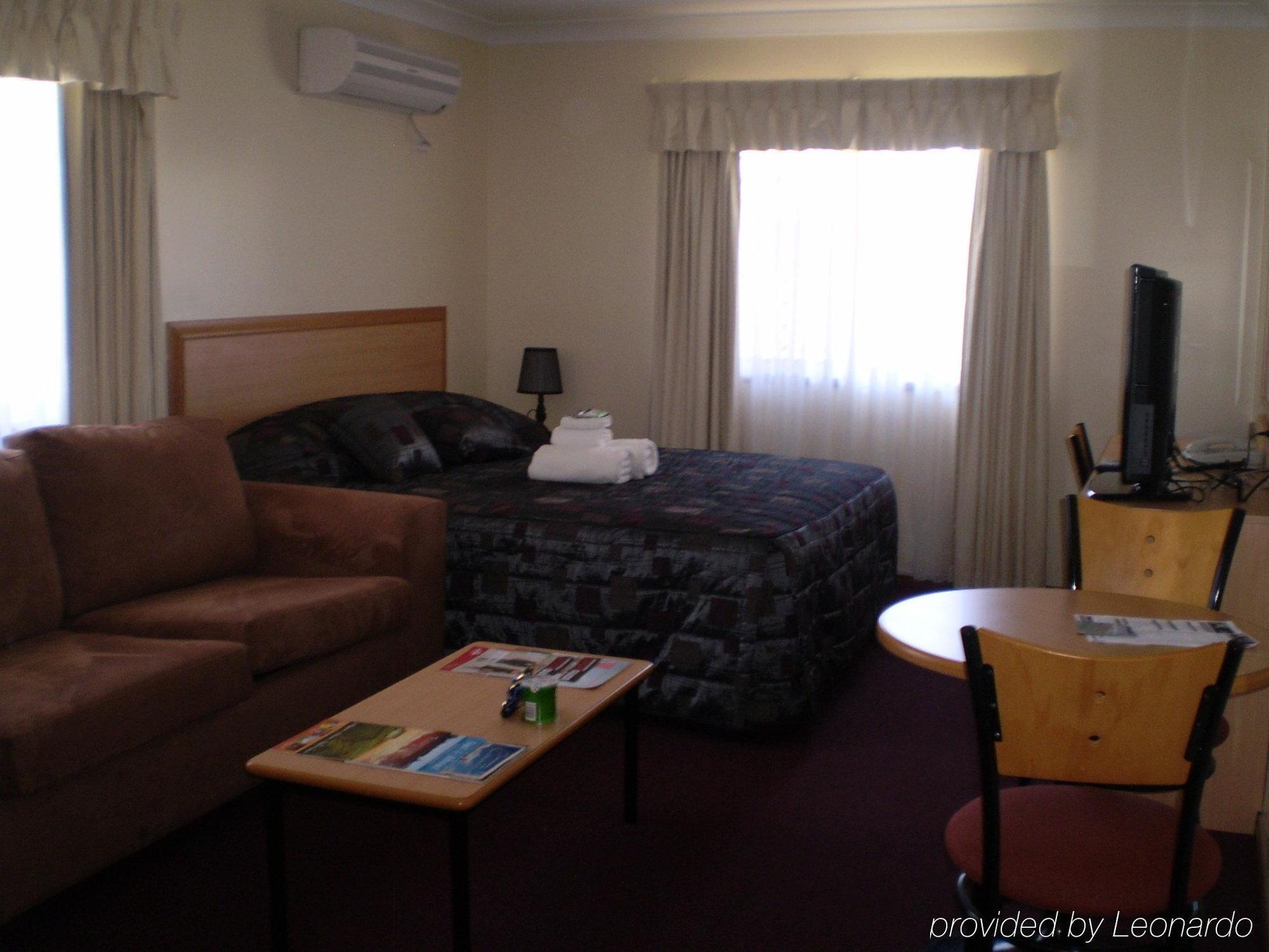 Riviera On Ruthven Motel Toowoomba Szoba fotó