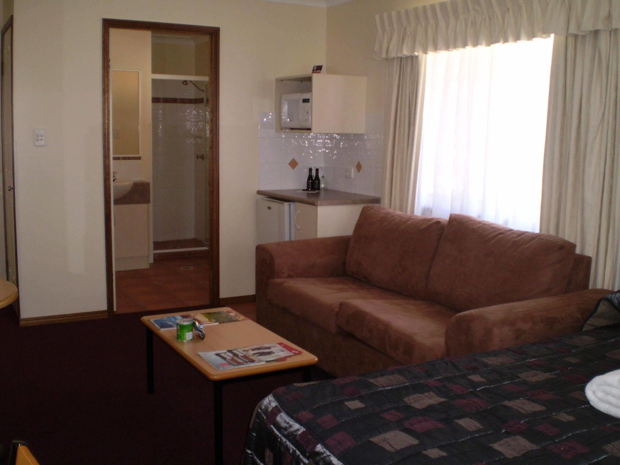 Riviera On Ruthven Motel Toowoomba Kültér fotó
